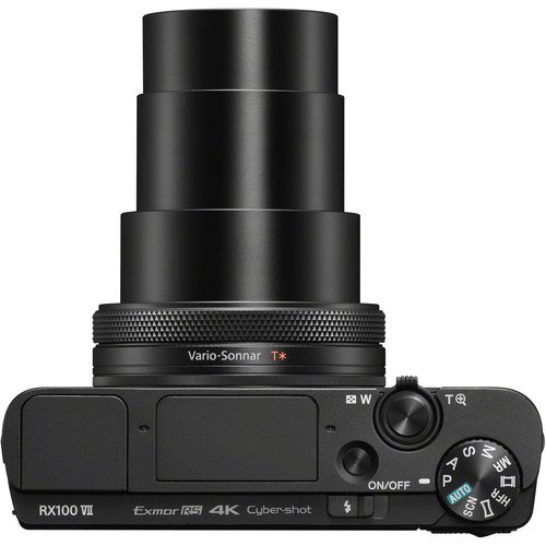 Sony RX100 VII lens up
